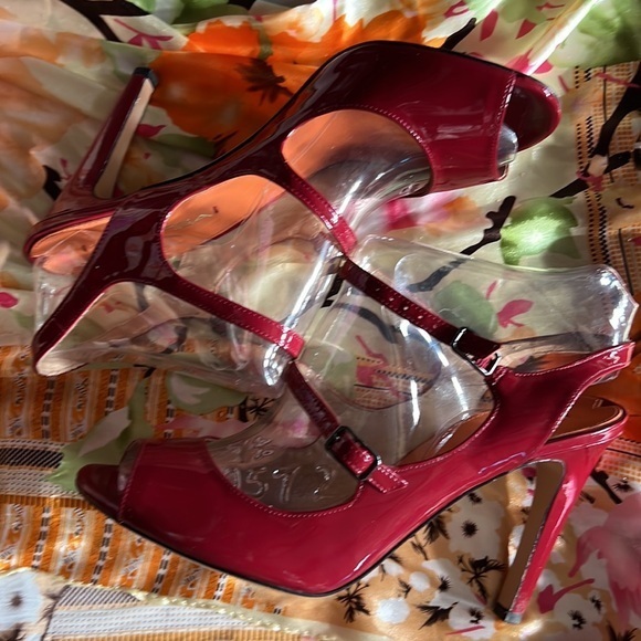 Via Spiga “Roseanne”‎ red patent leather open toe ankle strap size 8 - Picture 2 of 11